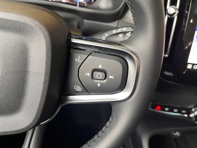 Volvo XC40 Dark Ultra