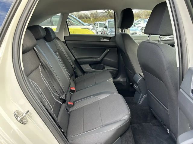 Volkswagen Taigo 1.0 TSI DSG Style