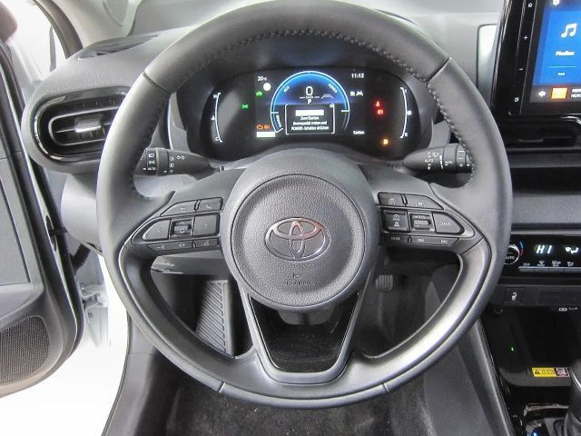 Toyota Yaris Hybride Team D