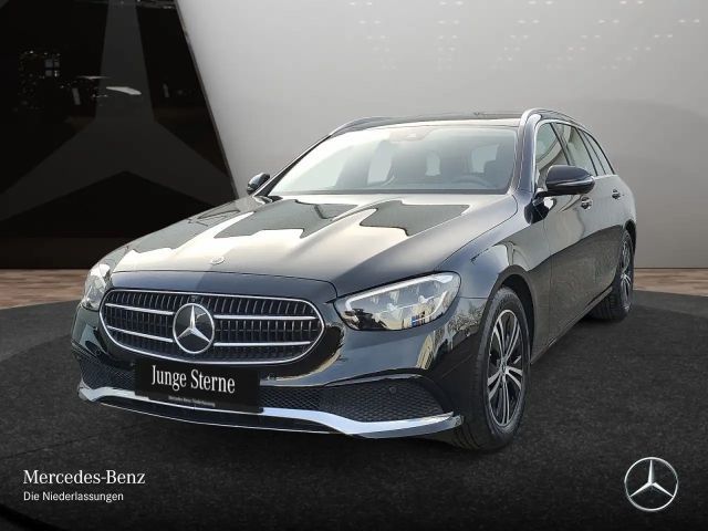 Mercedes-Benz E 200 AVANTGARDE Estate