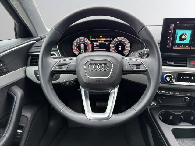 Audi A4 40 TFSI Avant S-Line