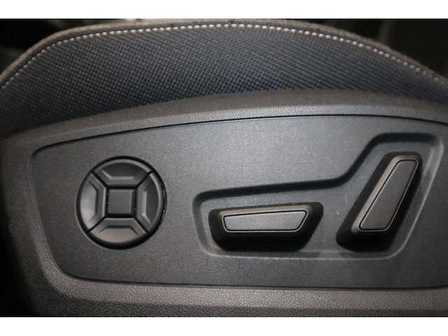 Audi A6 e-tron Quattro