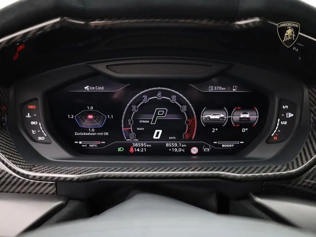Lamborghini Urus Performante
