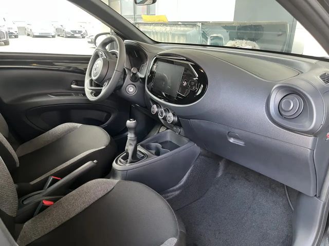 Toyota Aygo X Play X-play