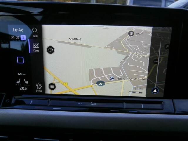 Volkswagen Golf Life