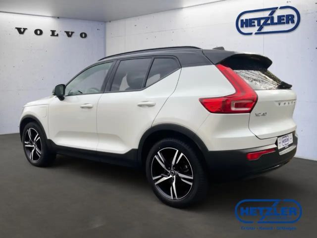 Volvo XC40 R-Design Recharge T5