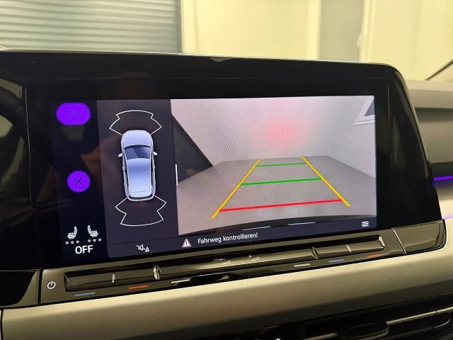 Volkswagen Golf ACT Life