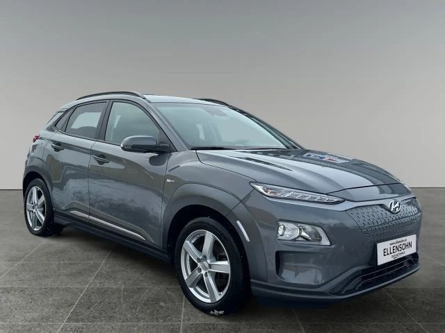 Hyundai Kona 64 kWh Electric