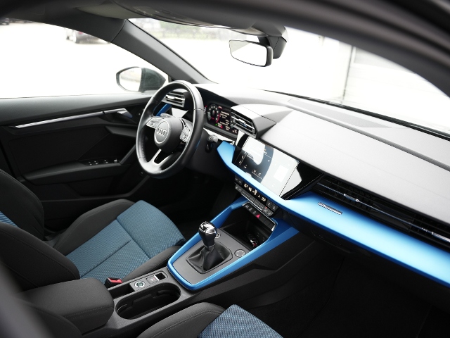 Audi A3 35 TFSI S-Line Sportback