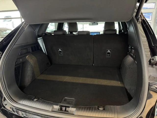 Ford Kuga Hybrid ST Line X