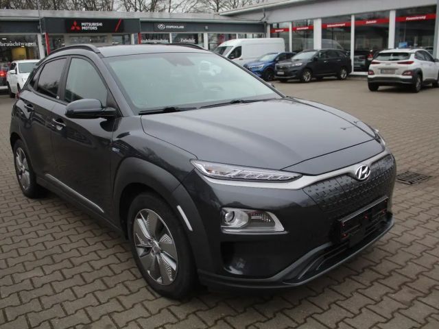 Hyundai Kona 64 kWh Electric Style