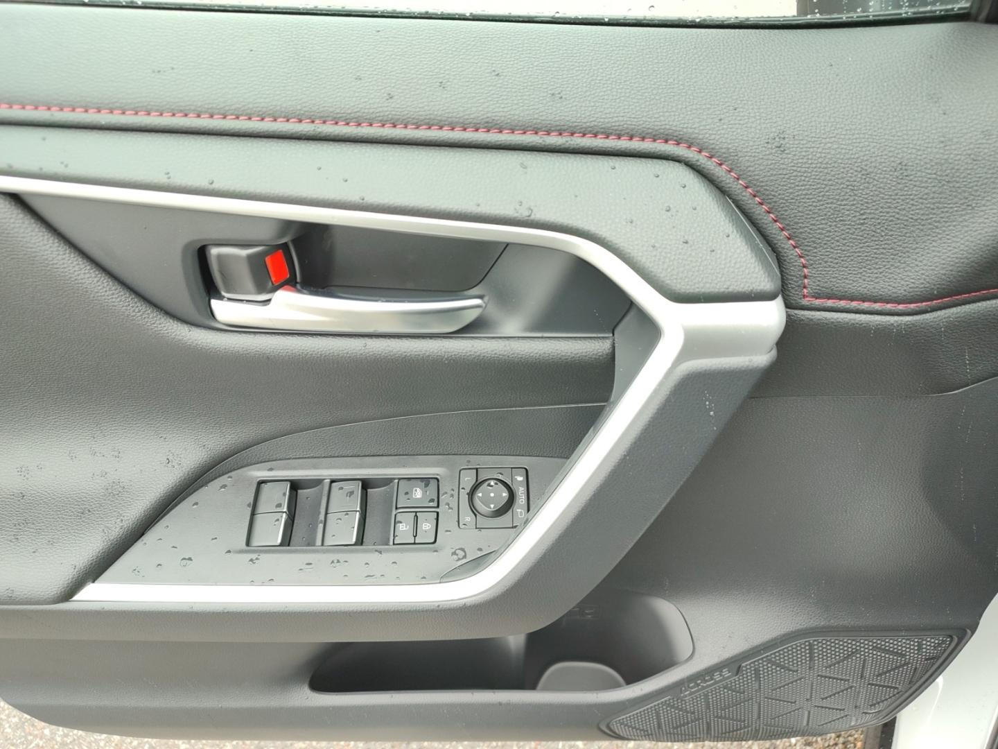 Suzuki Across Comfort E-Four