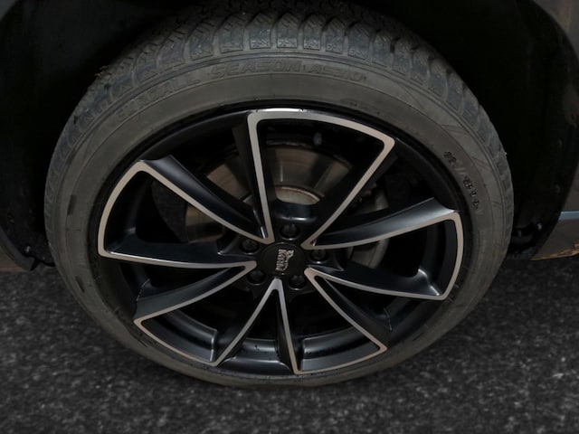 Skoda Karoq 2.0 TSI 4x4 Sportline