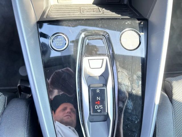 Audi A3 30 TFSI Sedan