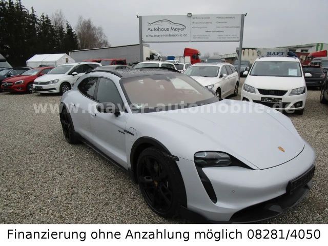 Porsche Taycan Coupé Cross Turismo S Turbo