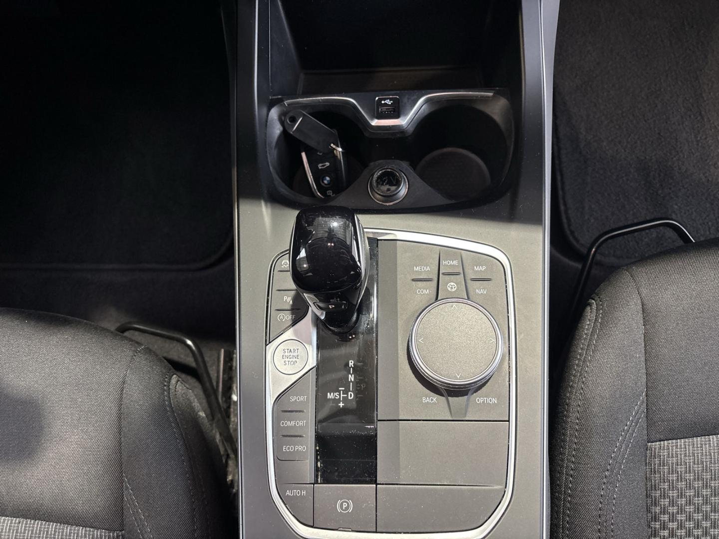 BMW 118 118d Advantage pakket Sedan