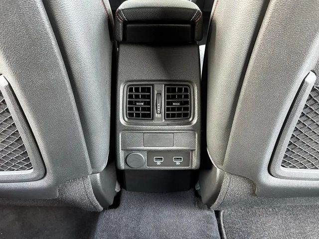 Renault Arkana Bose EDC