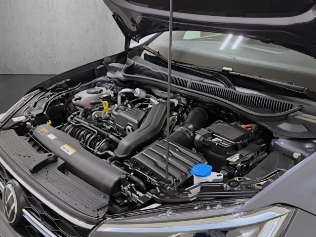 Volkswagen Taigo 1.5 TSI DSG R-Line