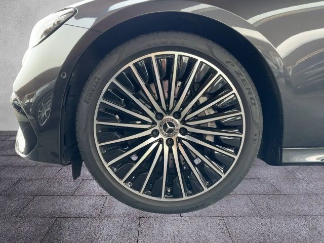 Mercedes-Benz E 220 AMG Line E 220 d Estate