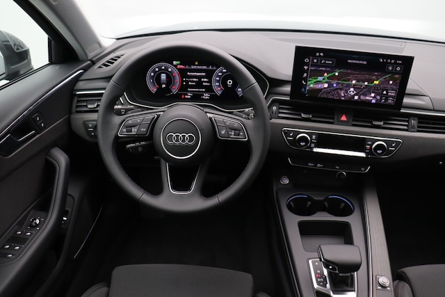Audi A4 35 TFSI Avant S-Tronic