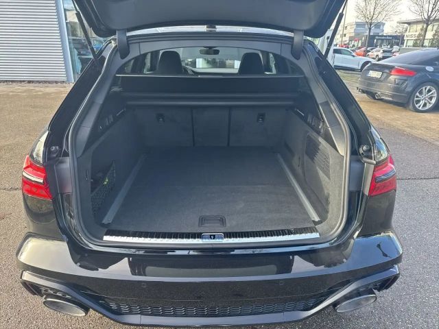 Audi RS6 Avant Performance Quattro