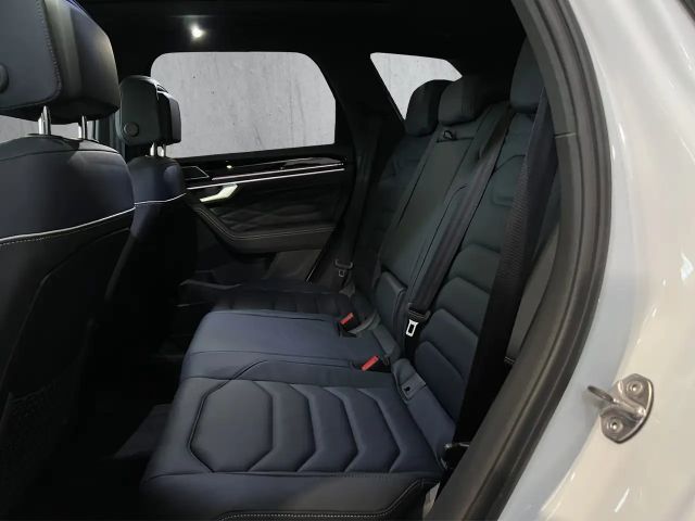 Volkswagen Touareg 3.0 V6 TDI 4Motion R-Line