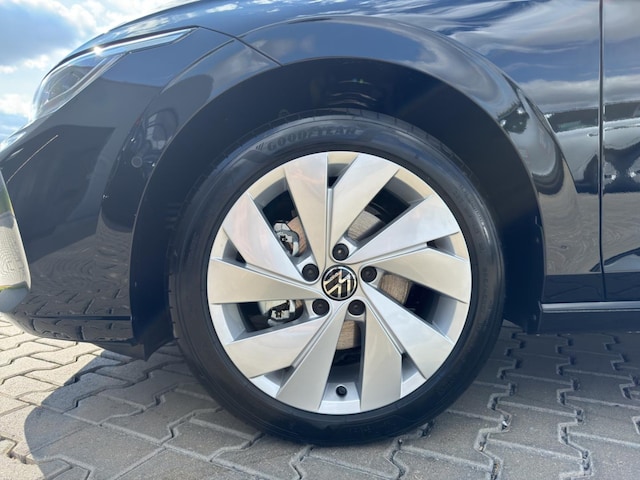 Volkswagen Golf DSG Life