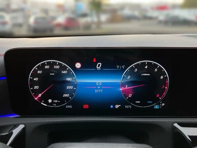 Mercedes-Benz CLA 200 AMG Line Coupé