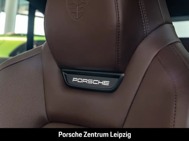 Porsche Macan 4