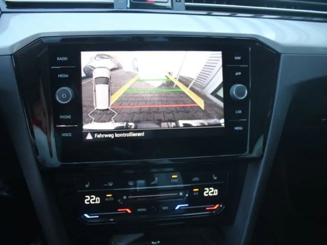 Volkswagen Passat 2.0 TDI Business DSG Variant