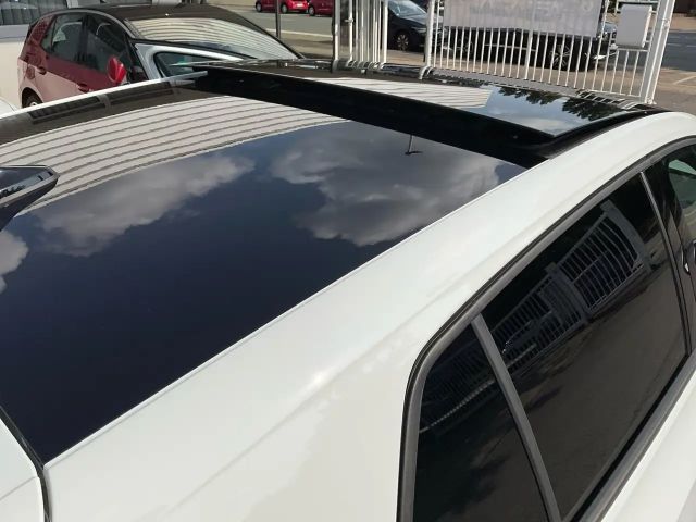 Volkswagen Golf 2.0 TSI DSG GTI