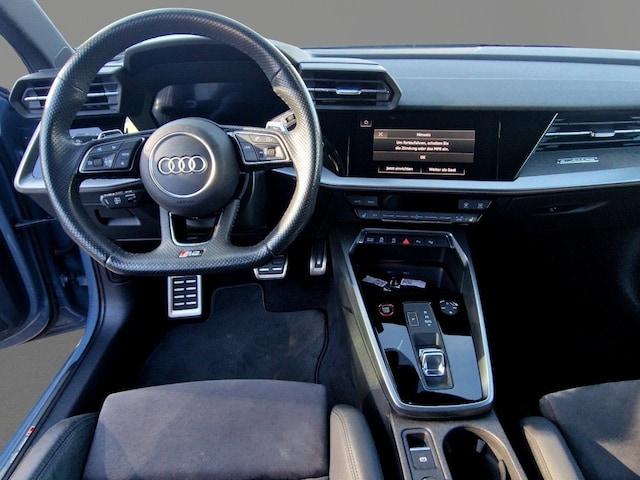 Audi RS3 Quattro S-Tronic Sedan