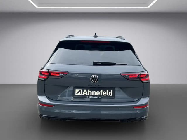 Volkswagen Golf R-Line Variant