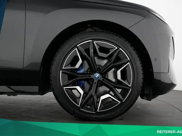 BMW iX xDrive40