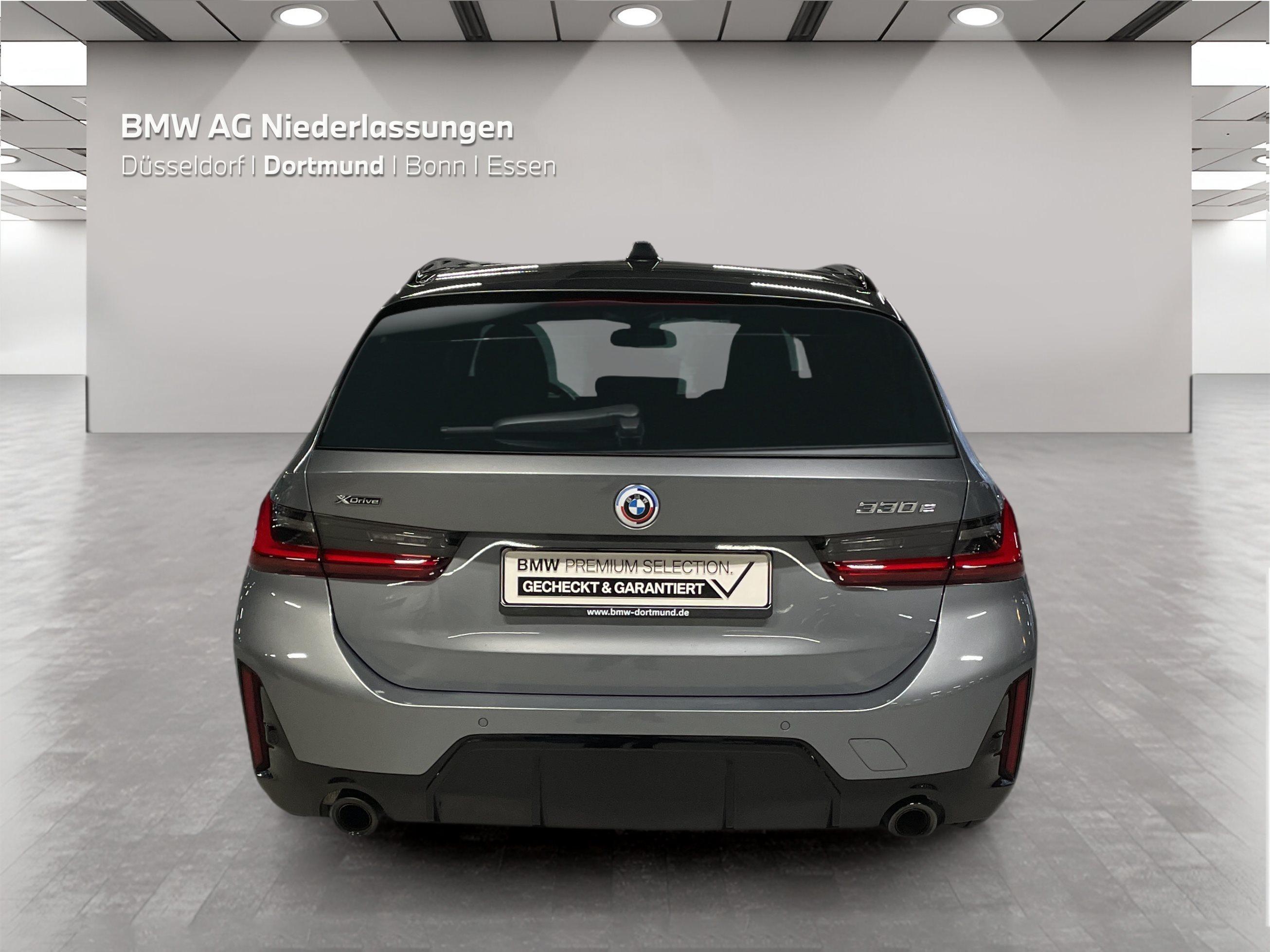 BMW 330 330e Touring xDrive