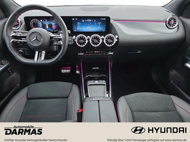 Mercedes-Benz GLA 200 AMG Line