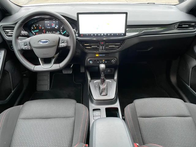 Ford Focus ST Line Wagon