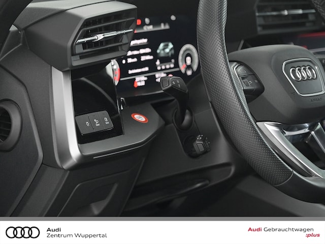 Audi A3 35 TFSI S-Line S-Tronic Sedan