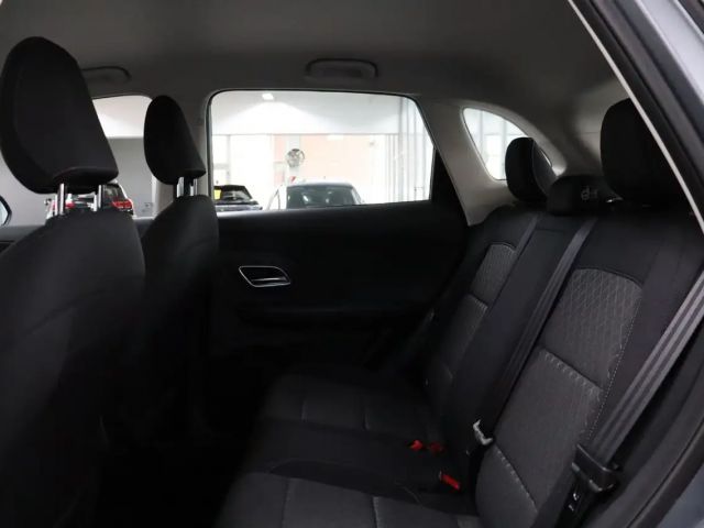 MG ZS Standard range