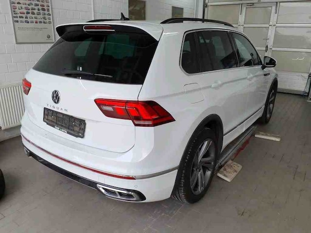 Volkswagen Tiguan 1.5 TSI DSG R-Line