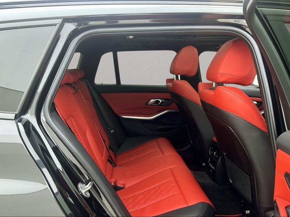 BMW 330 330e Touring