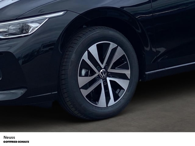Volkswagen Golf 1.5 eTSI DSG