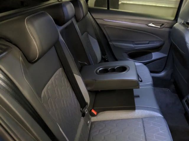 Volkswagen Golf 2.0 TDI DSG Golf VIII Variant