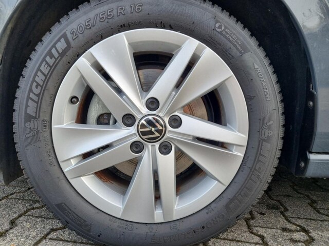 Volkswagen Golf DSG Golf VIII Life Variant