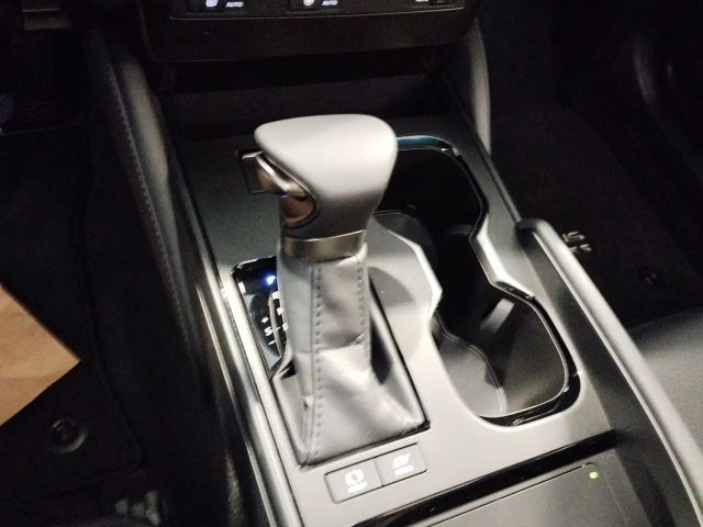 Lexus ES Business Line