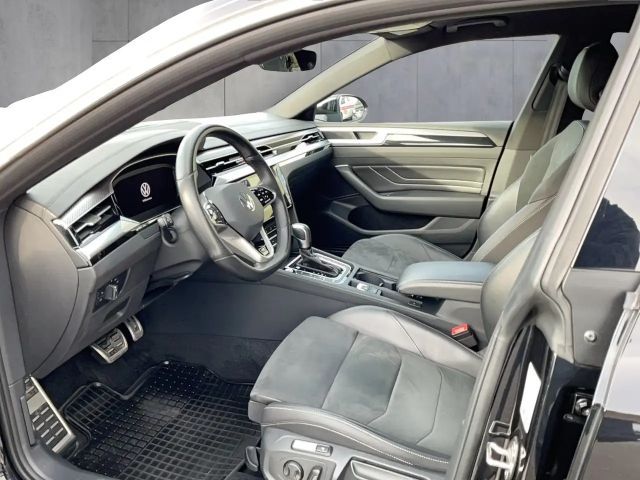 Volkswagen Arteon R-Line eHybrid