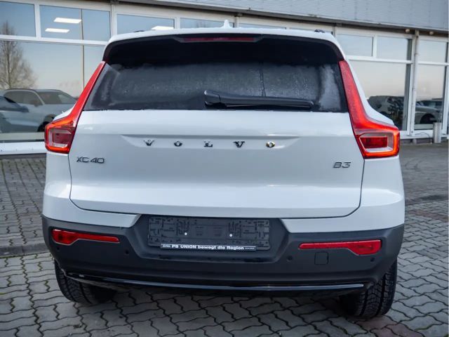 Volvo XC40 Dark Plus