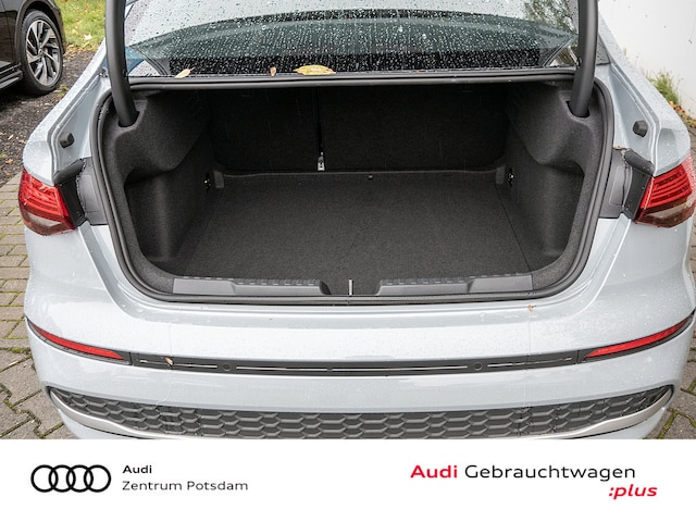 Audi A3 30 TFSI S-Tronic Sedan