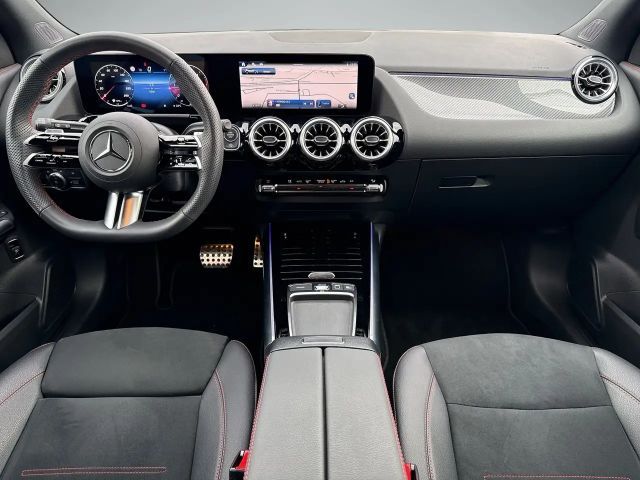 Mercedes-Benz GLA 200 4MATIC GLA 200 d