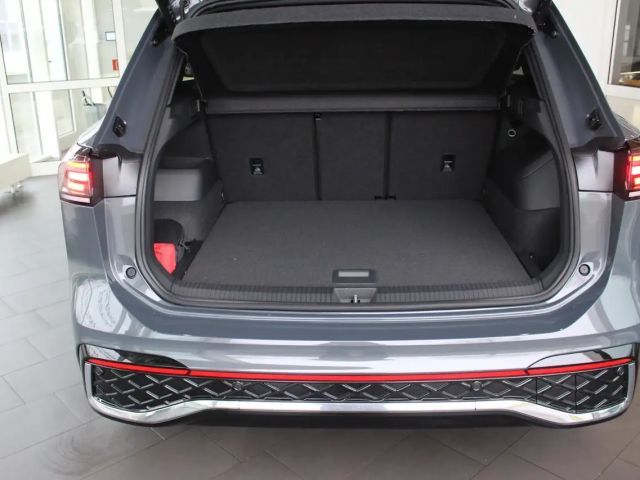 Volkswagen Tiguan IQ.Drive R-Line Sound